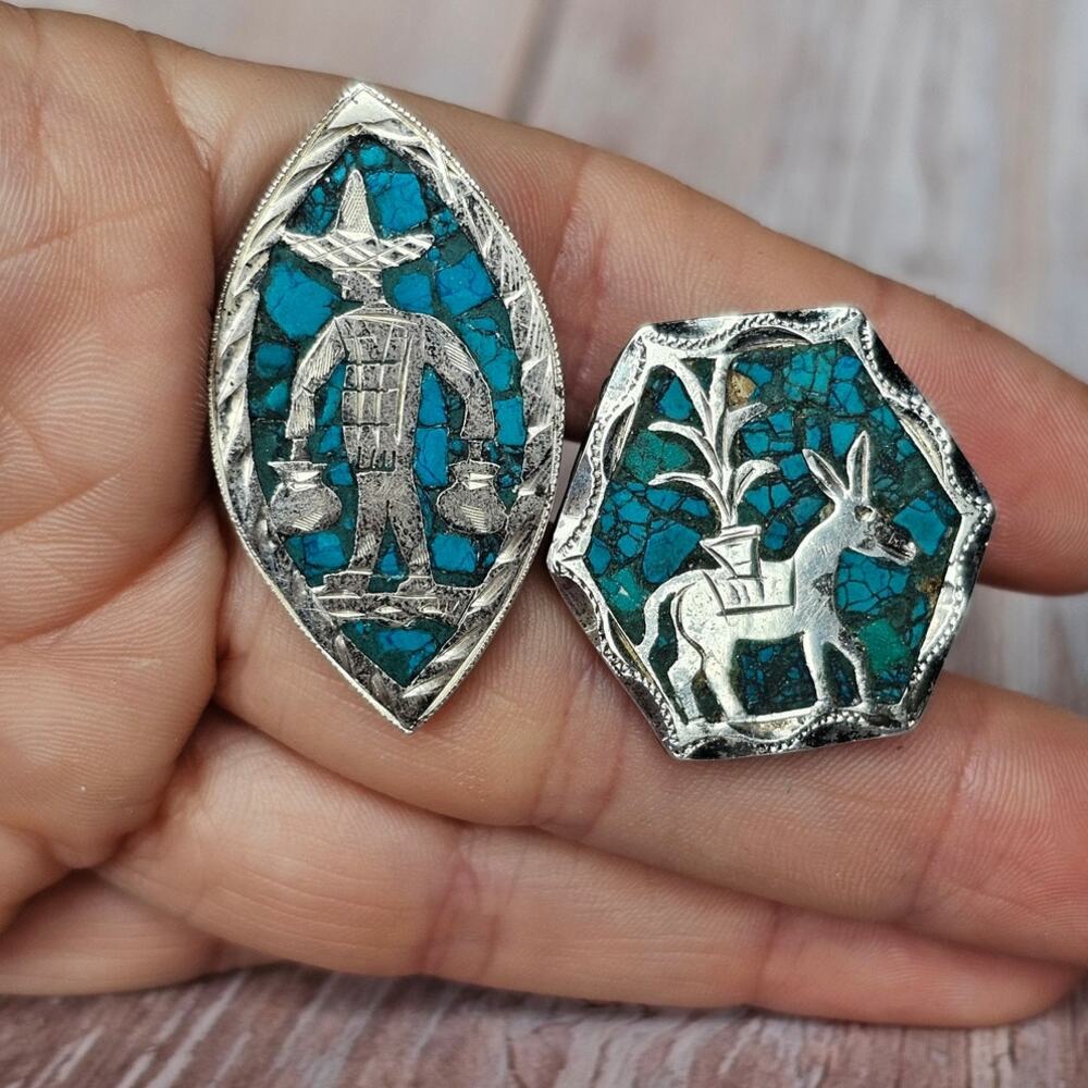 Vintage Mexico Silver Turquoise Chip Inlay Cufflinks Donkey Siesta Pair